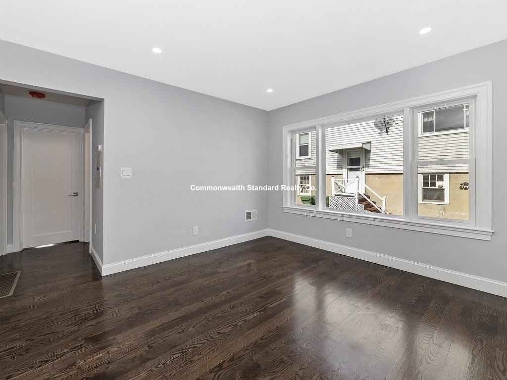 3 bed, 3 bath apartment for rent at 63 Bradford Rd Unit B, Watertown — photo 11 of 33