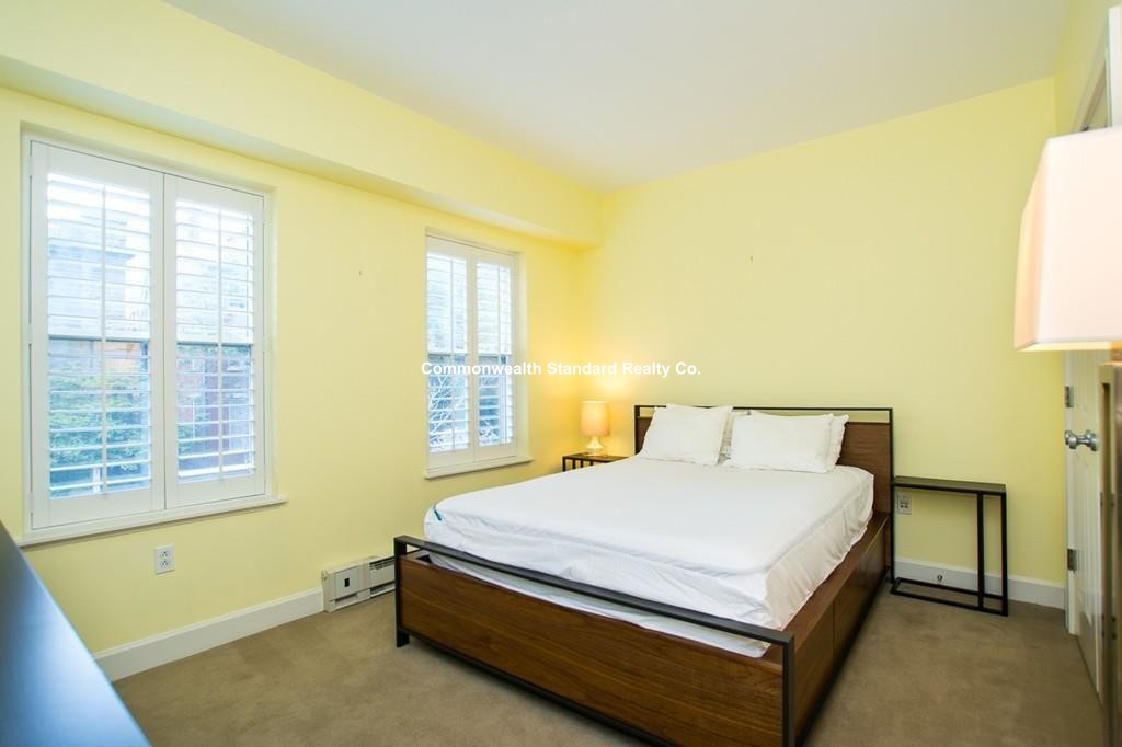 10 Bowdoin, Beacon Hill