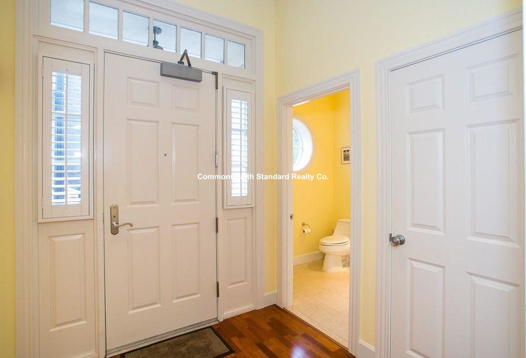 10 Bowdoin, Beacon Hill