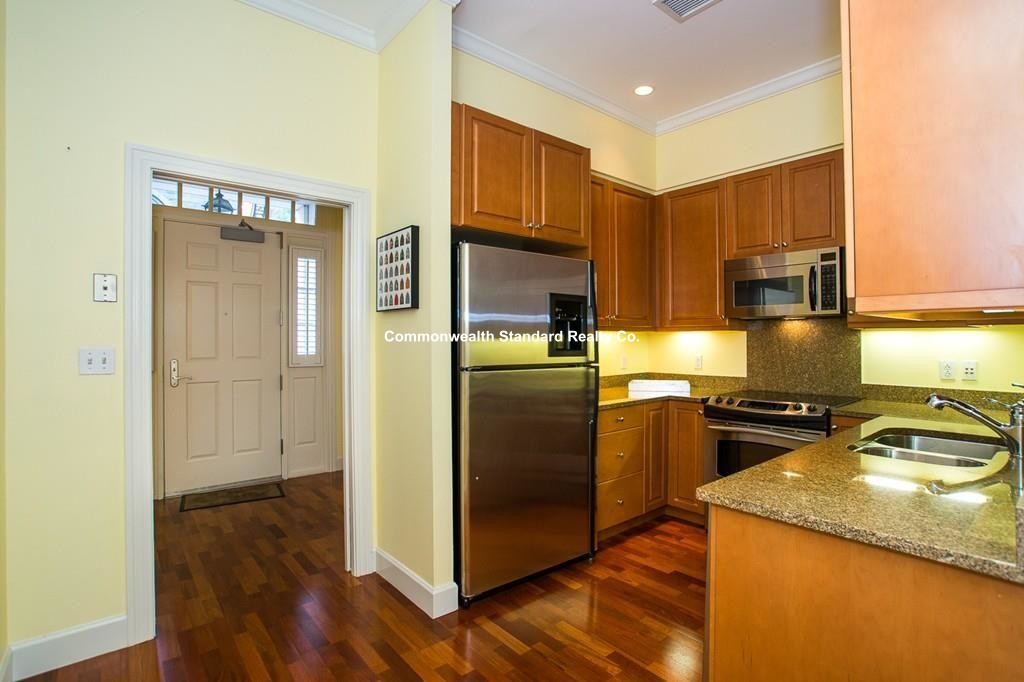 10 Bowdoin, Beacon Hill