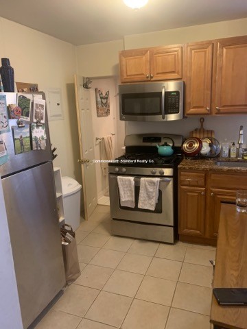 2 bed, 1 bath apartment for rent at 51 Phillips St Unit 3F, Beacon Hill — photo 20 of 37