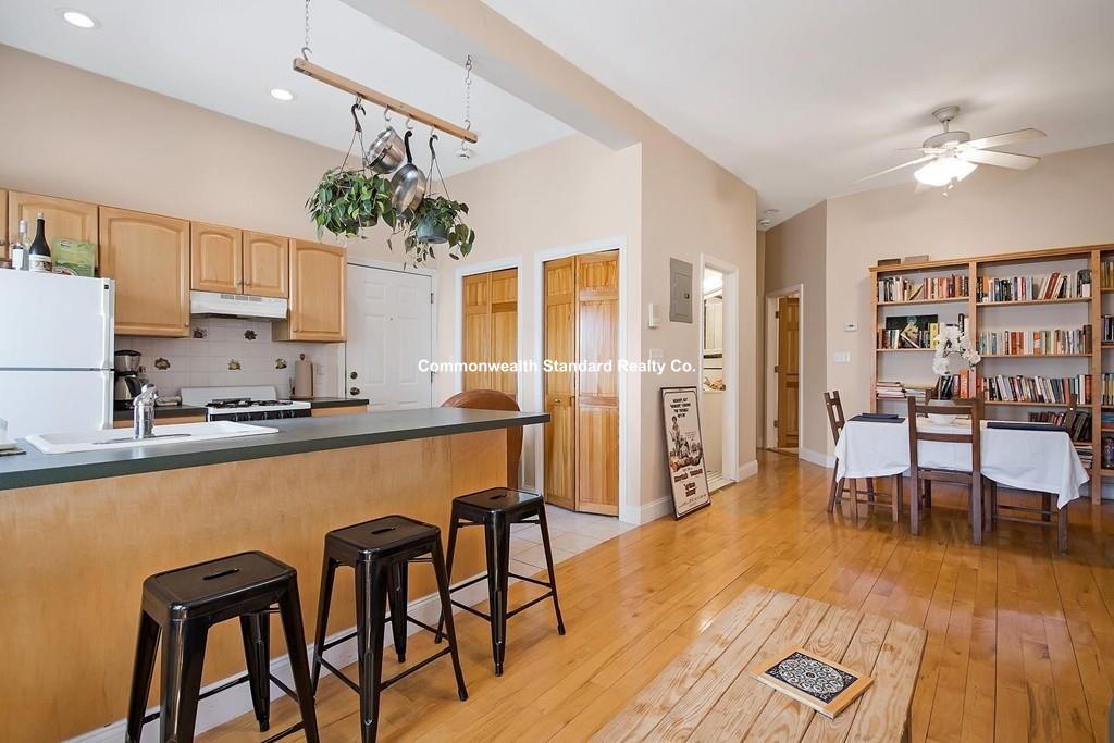 193 Brookline St, Cambridgeport