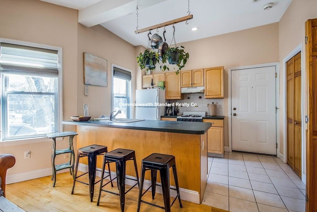 193 Brookline St, Cambridgeport