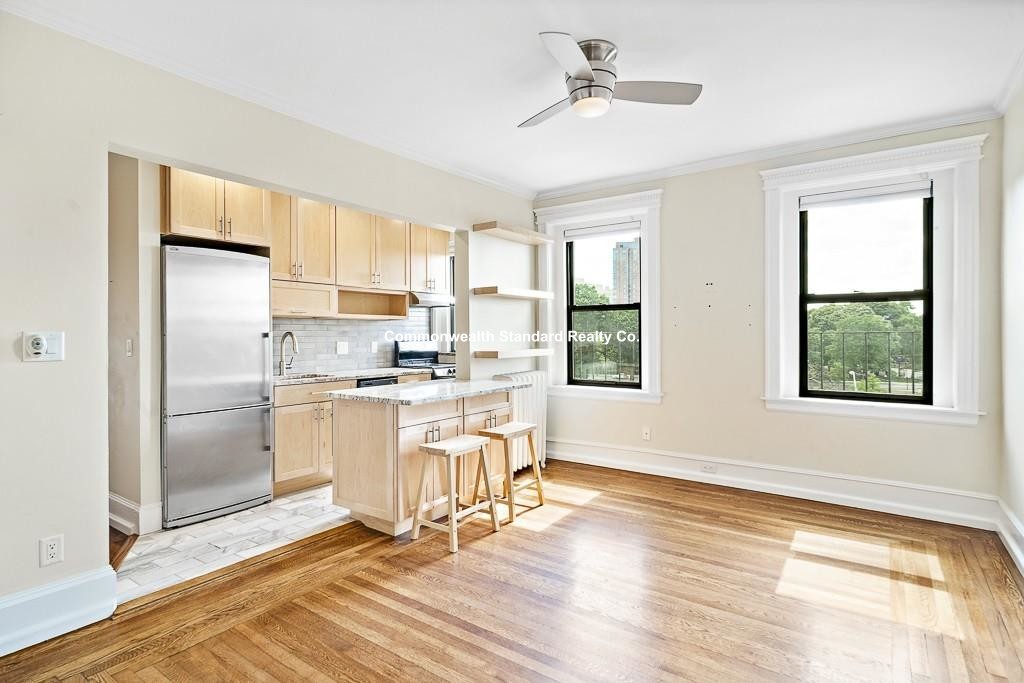 1 bed, 1 bath apartment for rent at 137 Peterborough St Unit 21A, Fenway