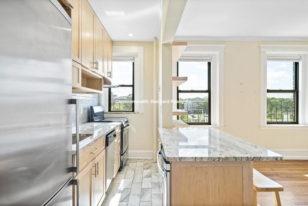 1 bed, 1 bath apartment for rent at 137 Peterborough St Unit 21, Fenway — photo 8 of 15