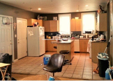 15 Farrington Ave, Allston