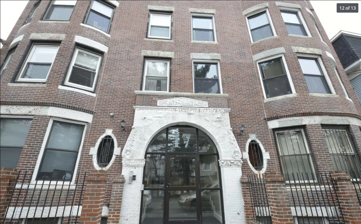 17 Highgate St, Allston