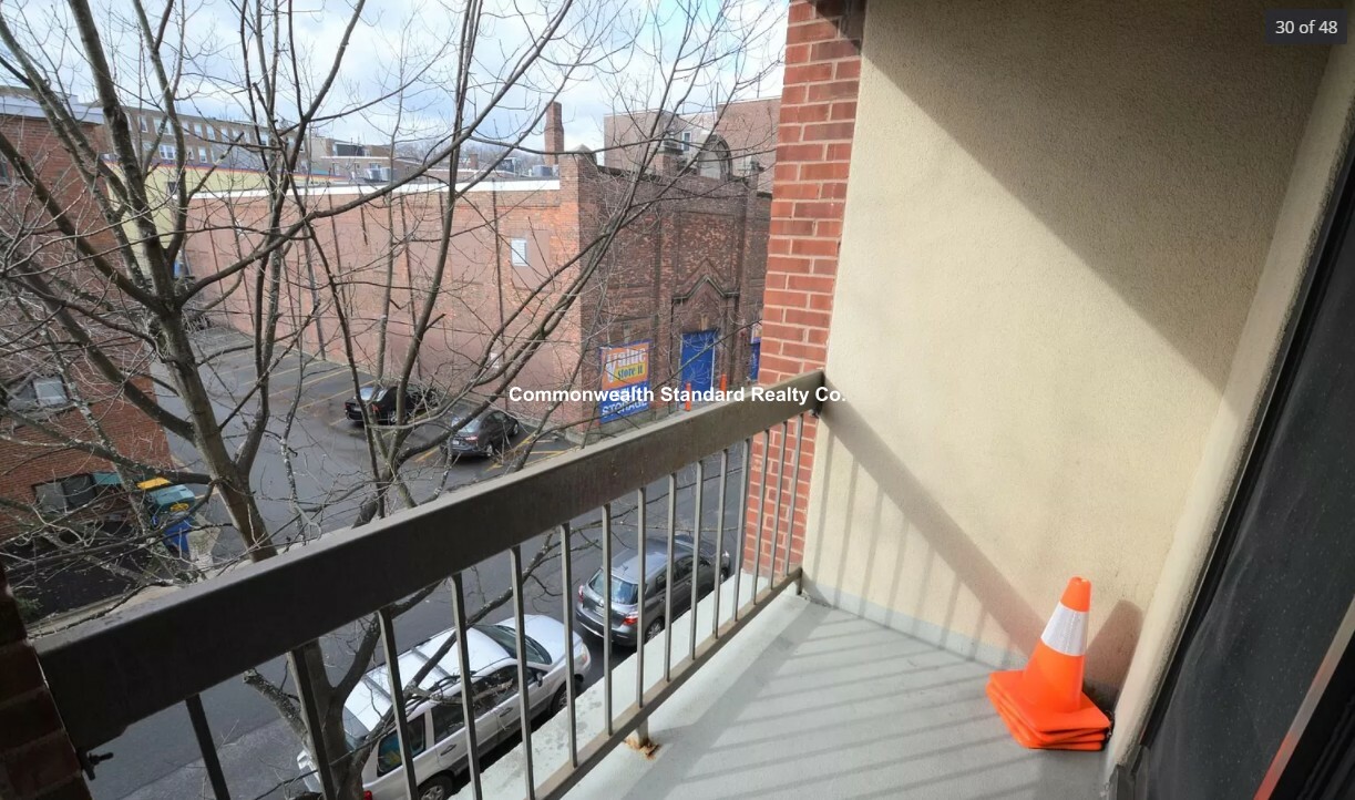 85 Brainerd Rd, Allston