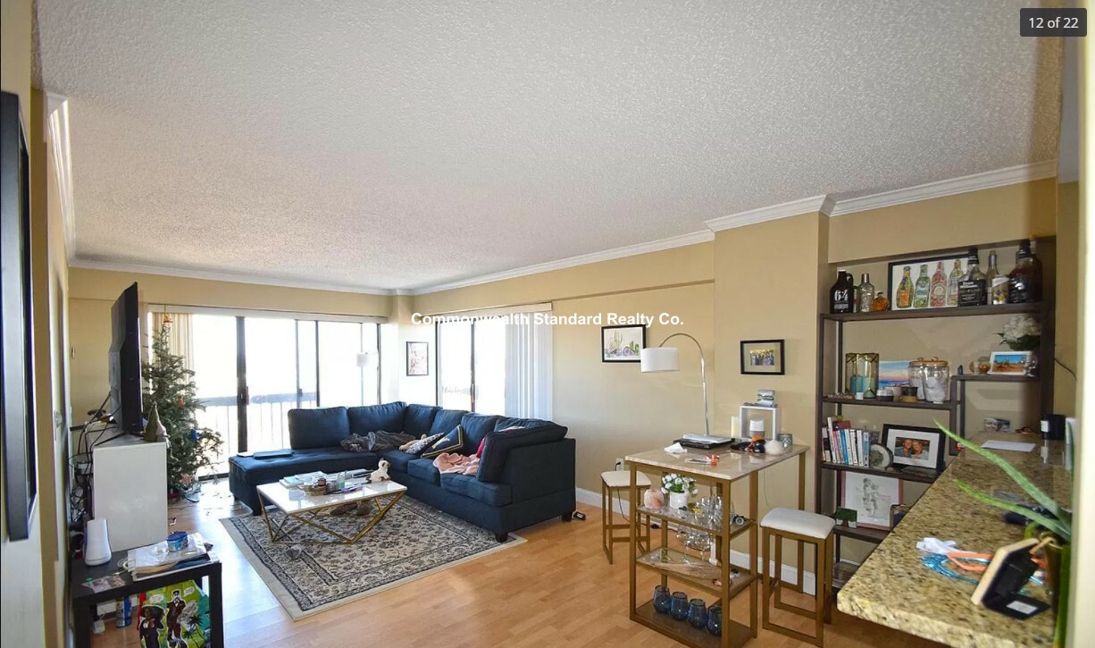 15 North Beacon St, Allston