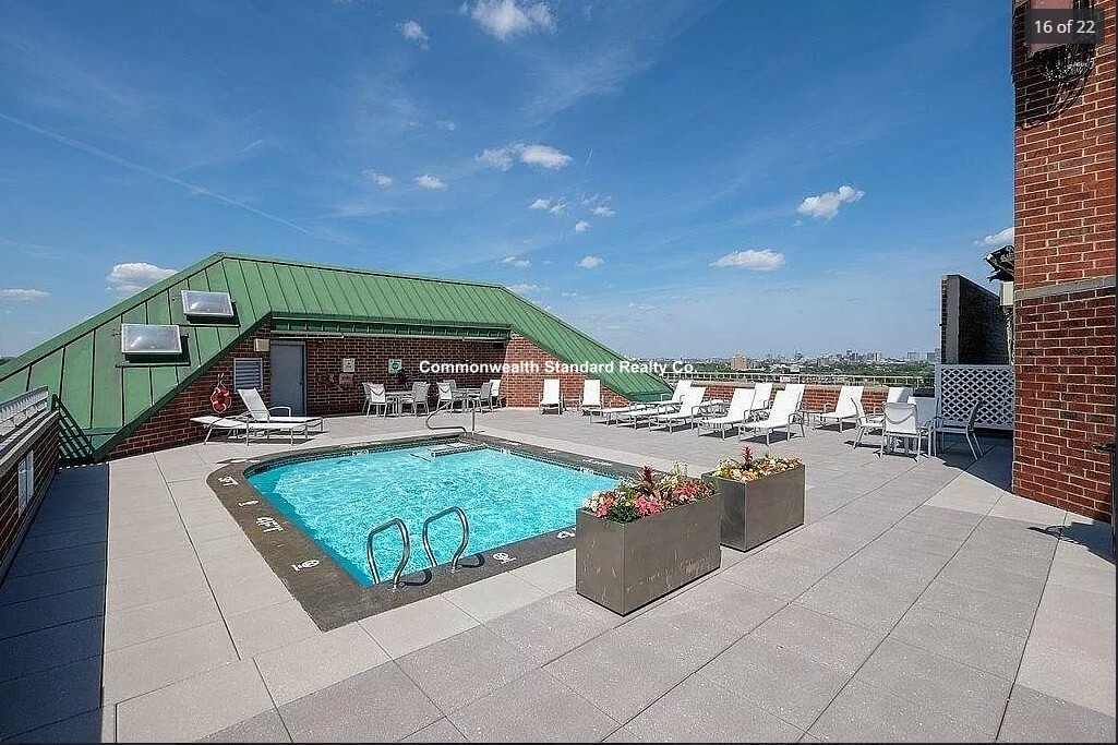 15 North Beacon St, Allston