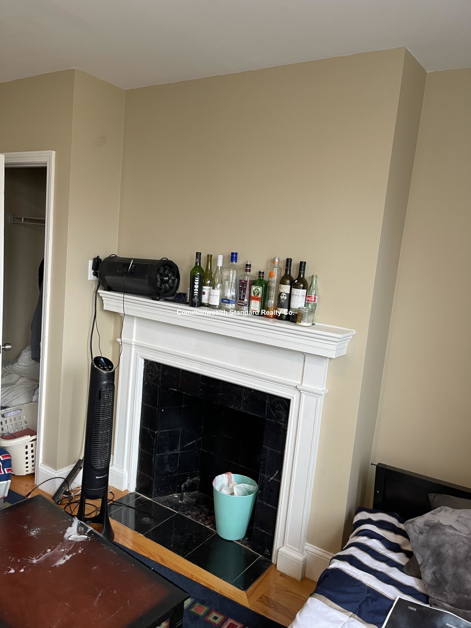 76 Egmont St, Coolidge Corner