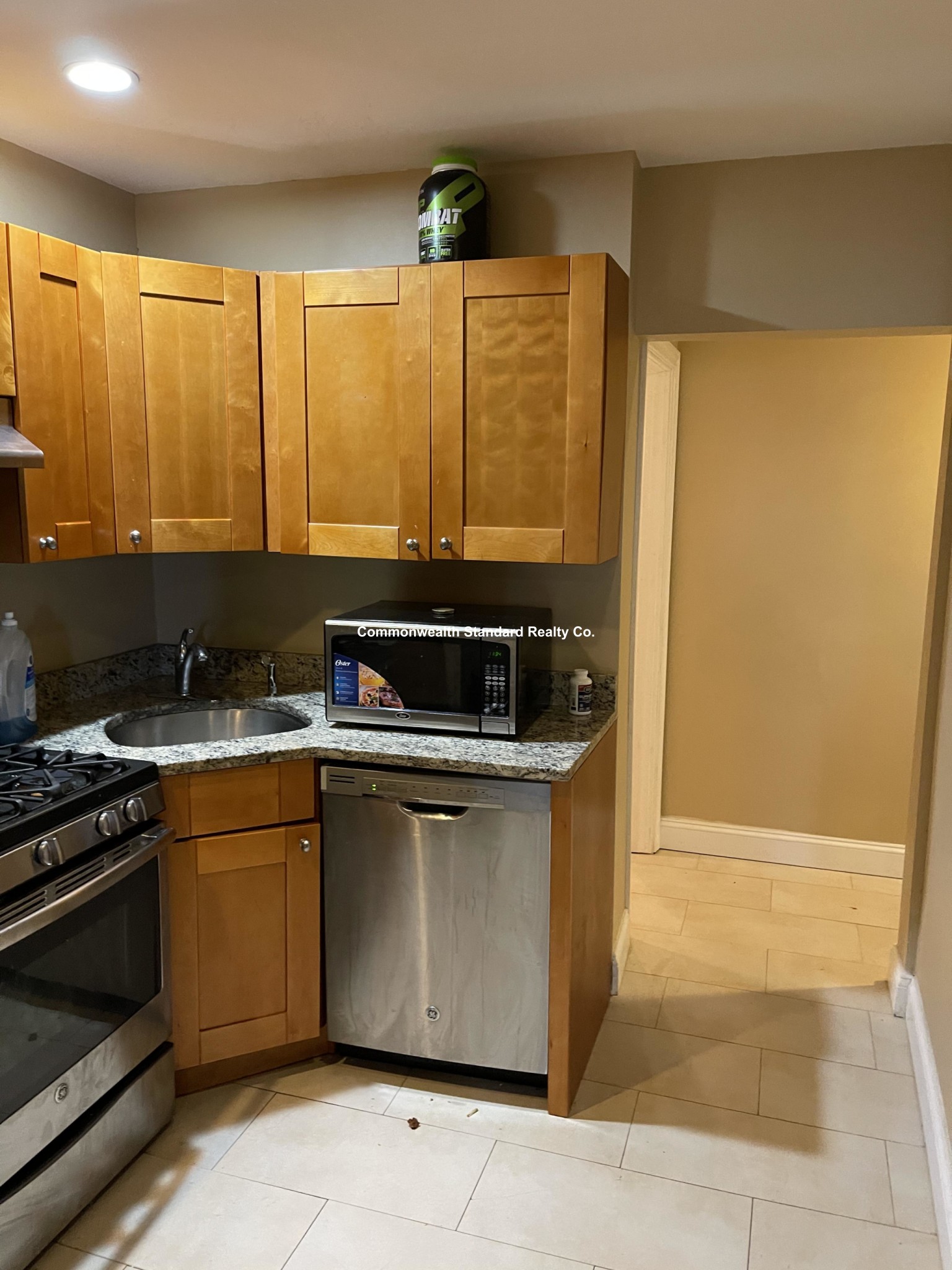 76 Egmont St, Coolidge Corner