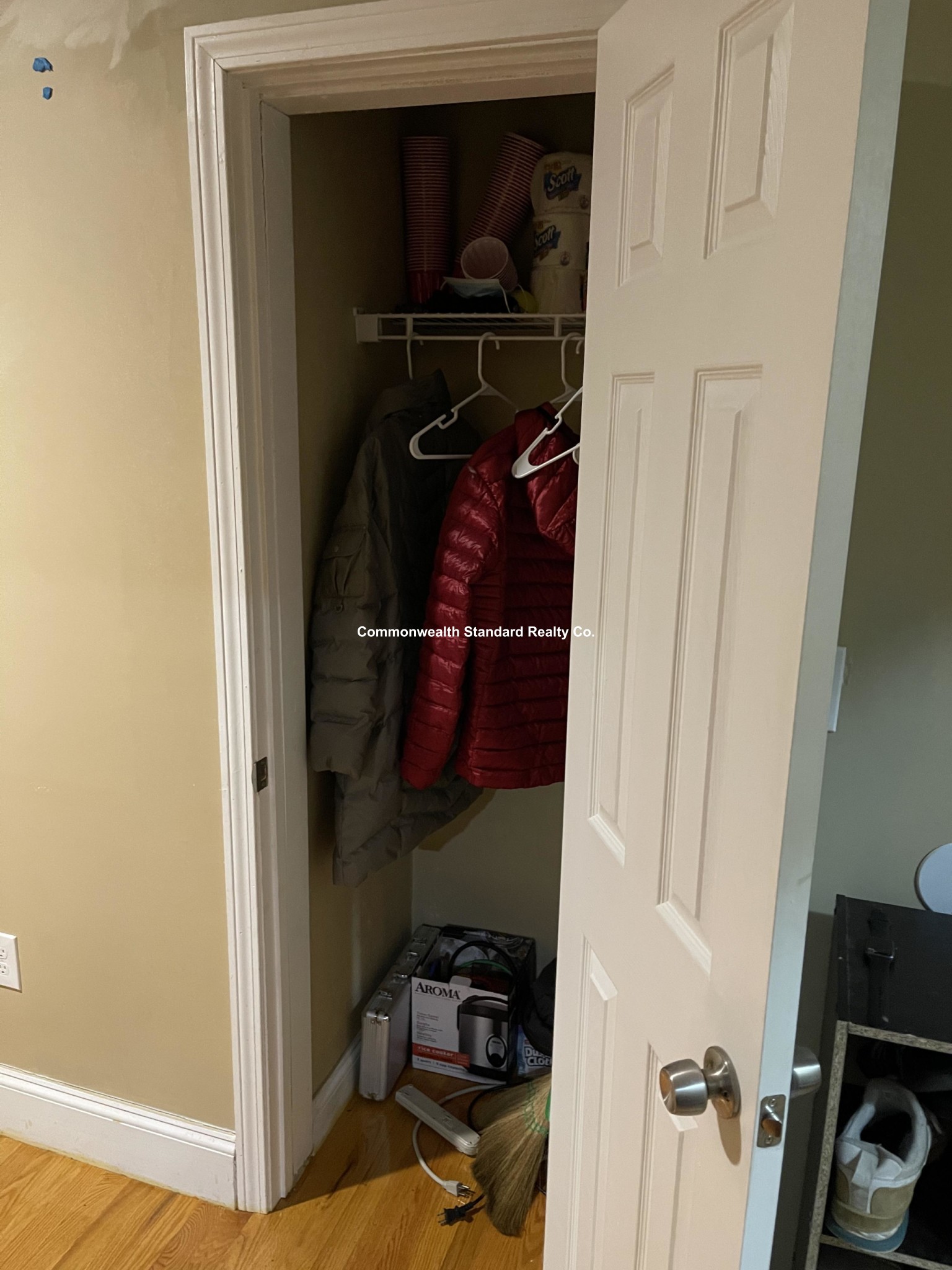 76 Egmont St, Coolidge Corner