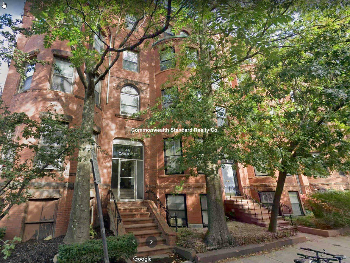 45 Carlton St, Longwood