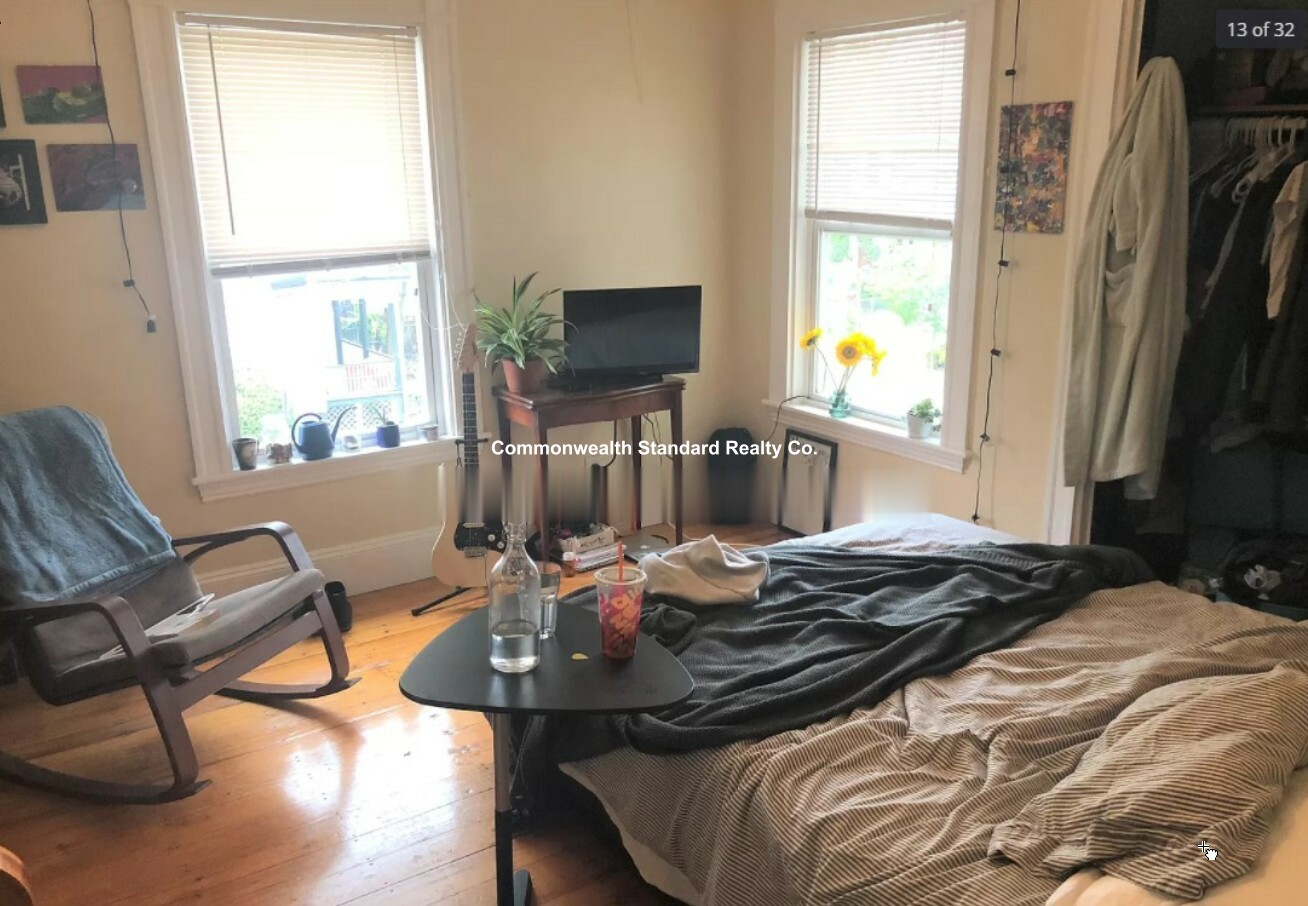 2 Alcott St, Allston