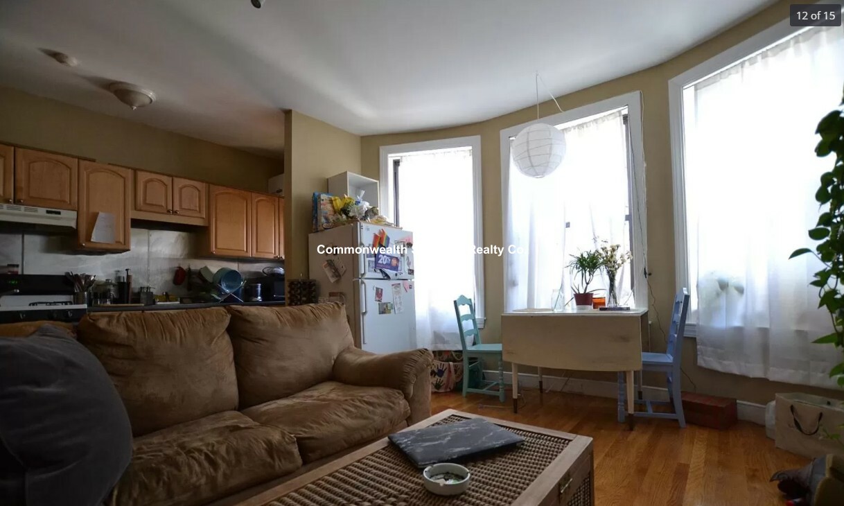 17 Highgate St, Allston