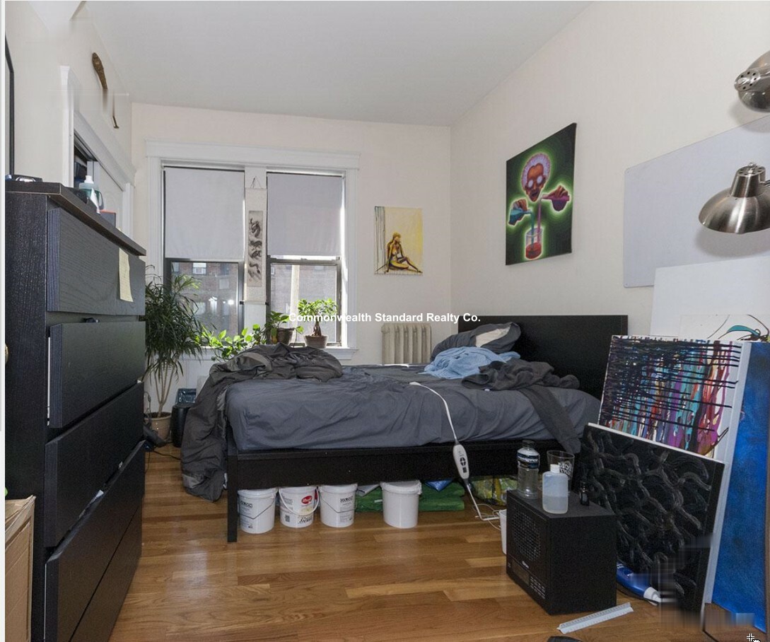 76 Quint Ave, Allston