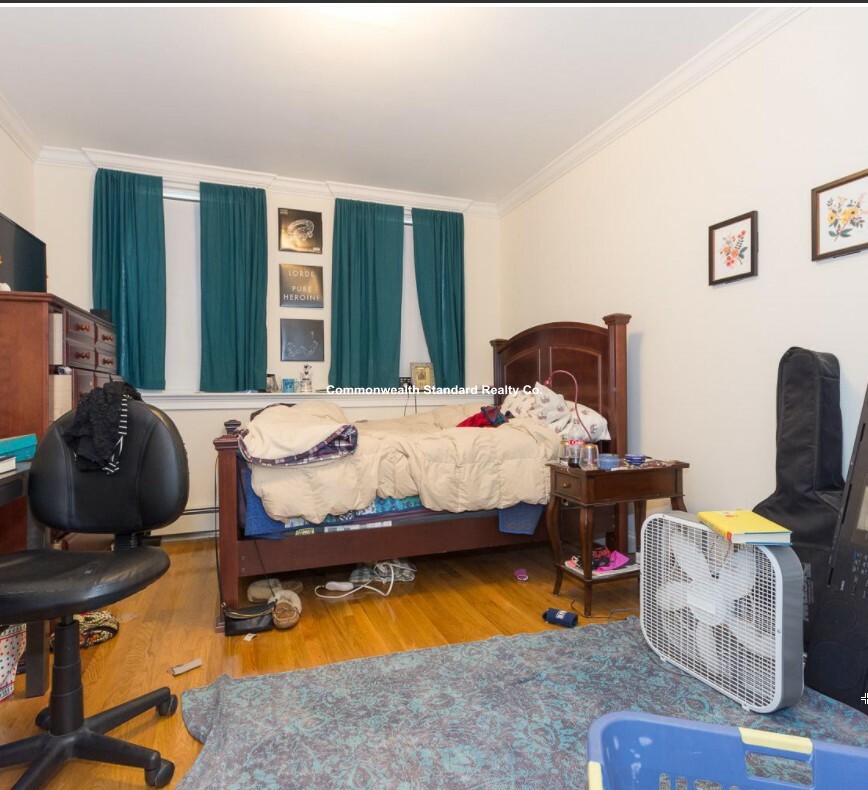 27 Glenville Ave, Allston