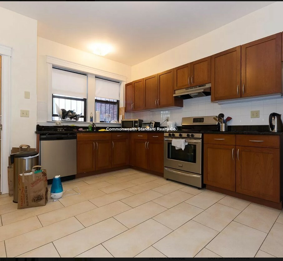 76 Quint Ave, Allston