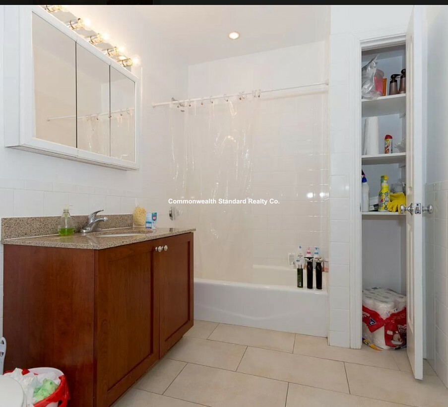 76 Quint Ave, Allston