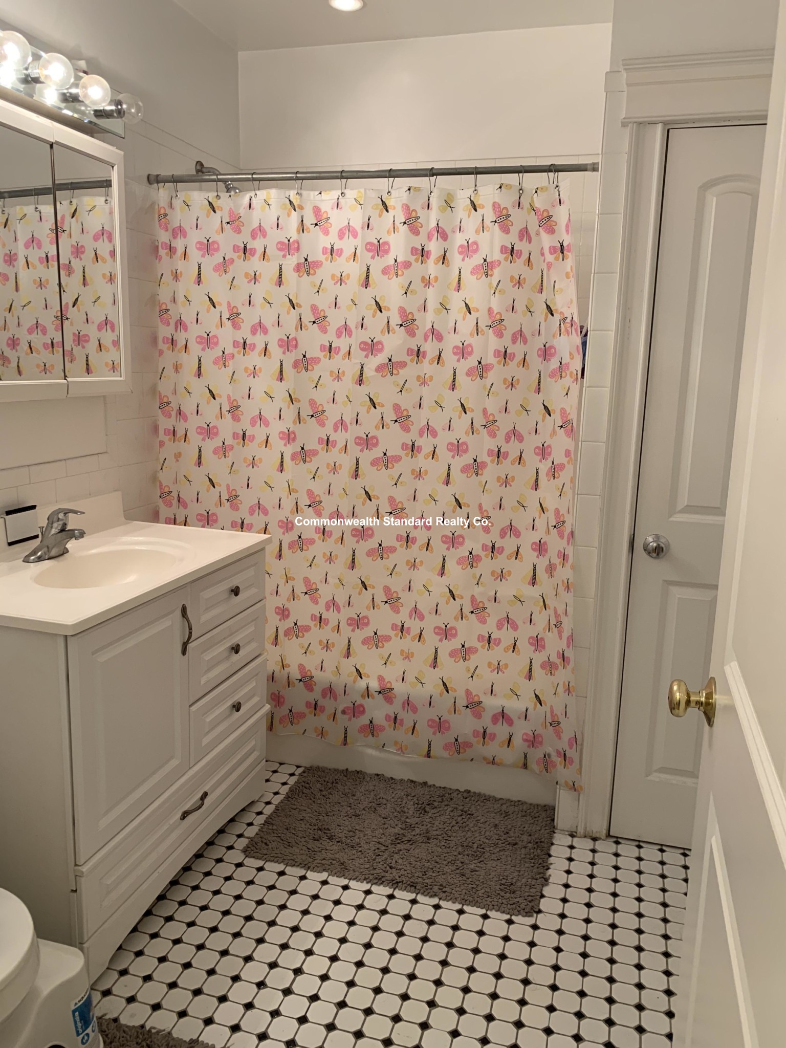 76 Quint Ave, Allston