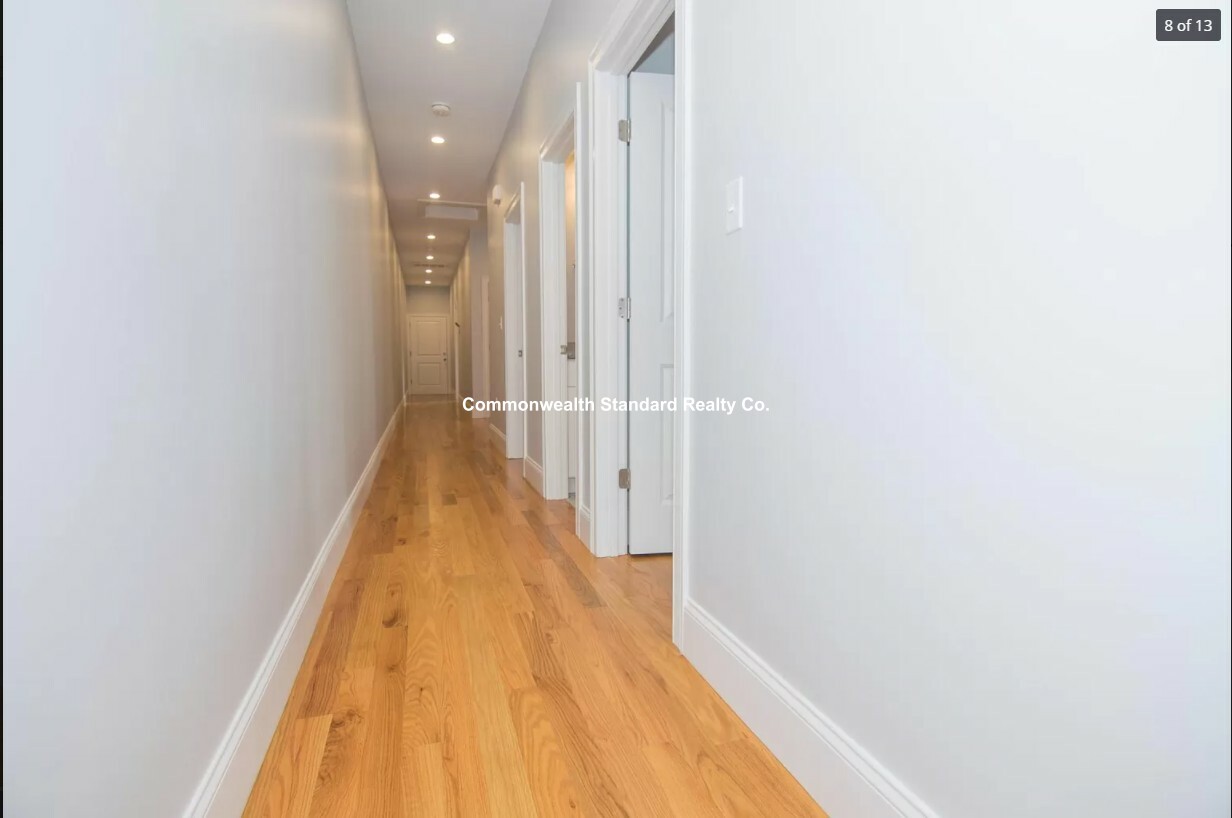 8 Islington St, Allston