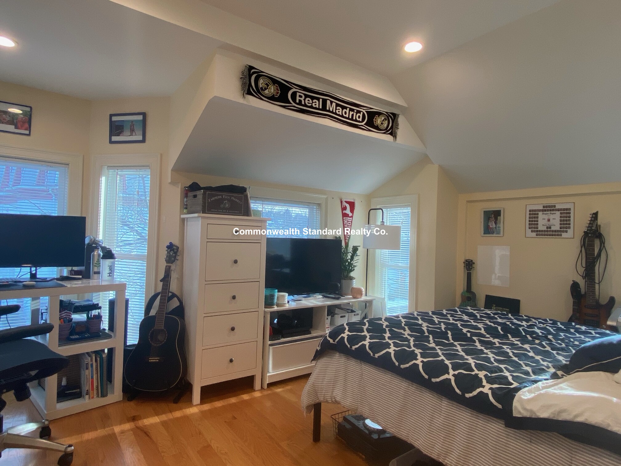 5 Griggs Pl, Allston