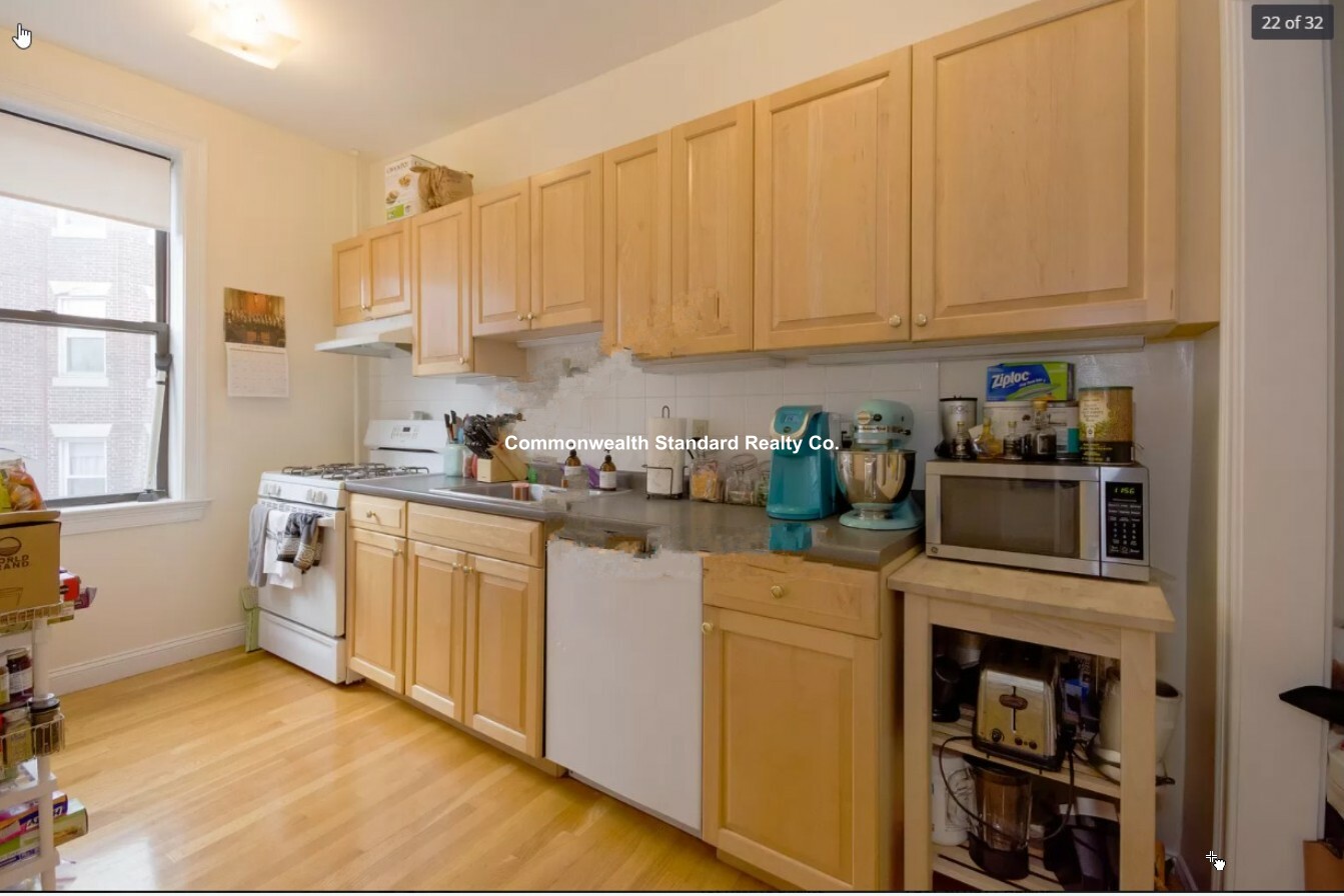 1340 Commonwealth Ave, Allston