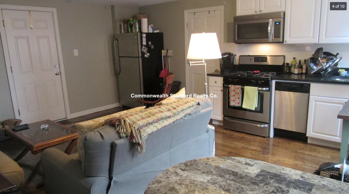 30 L St, South Boston