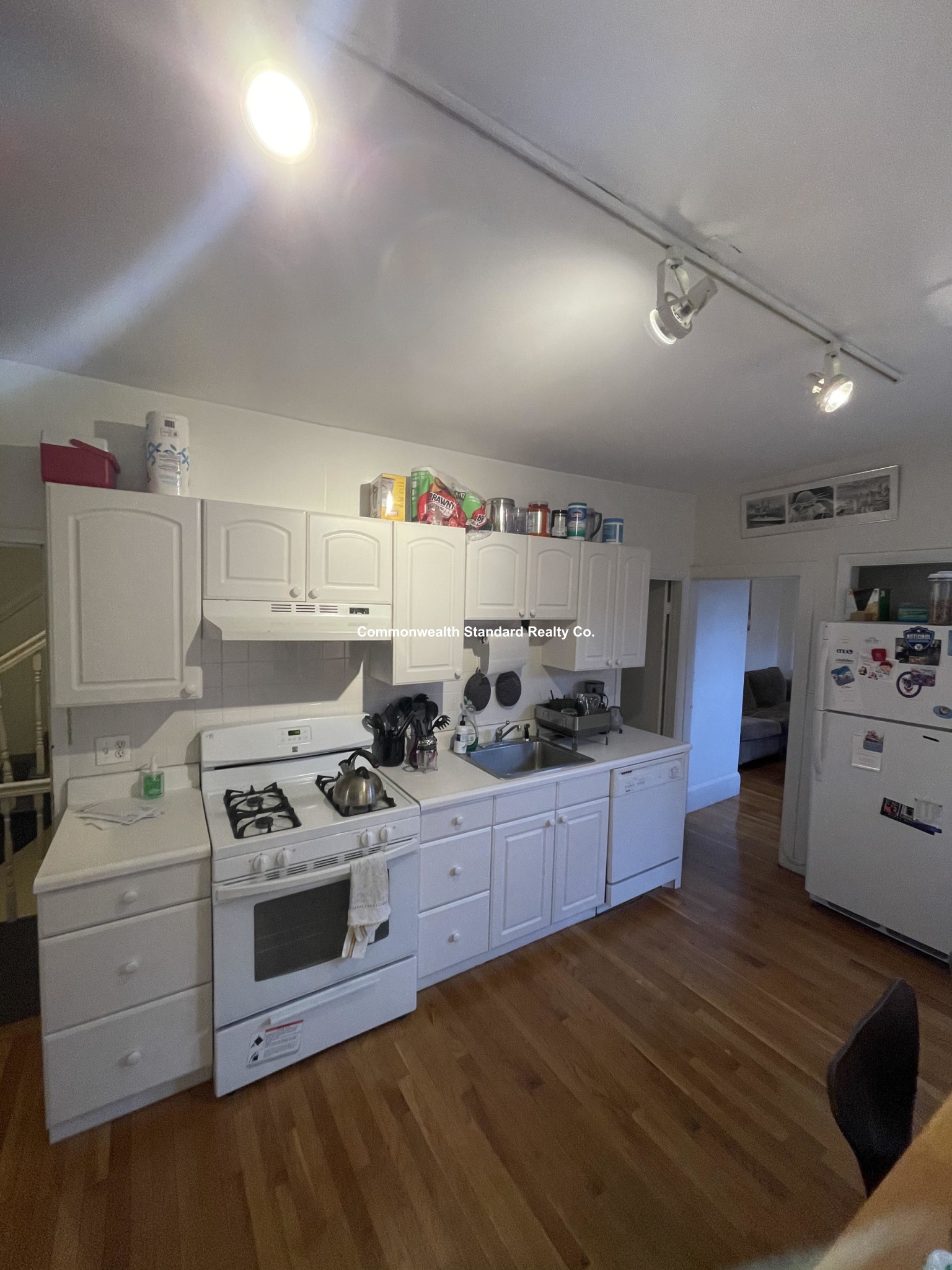 17 Irving St, Beacon Hill