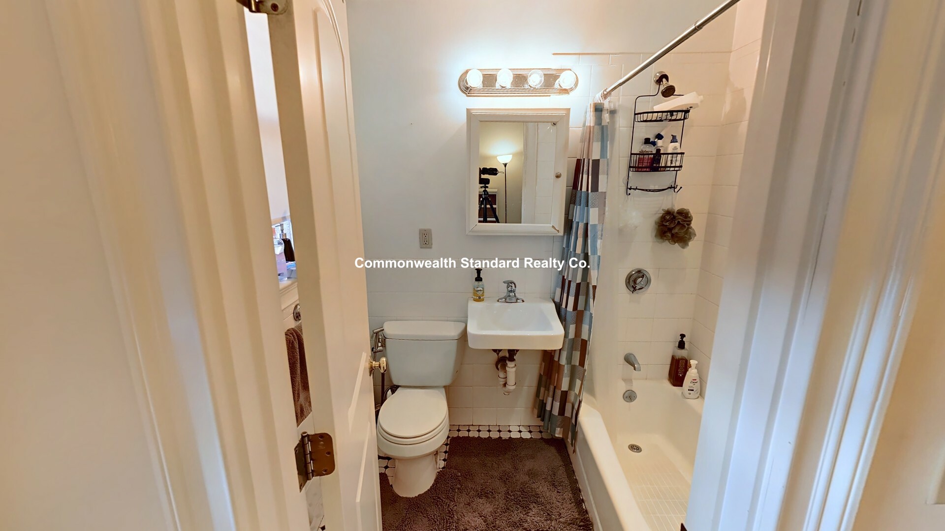 27 Glenville Ave, Allston