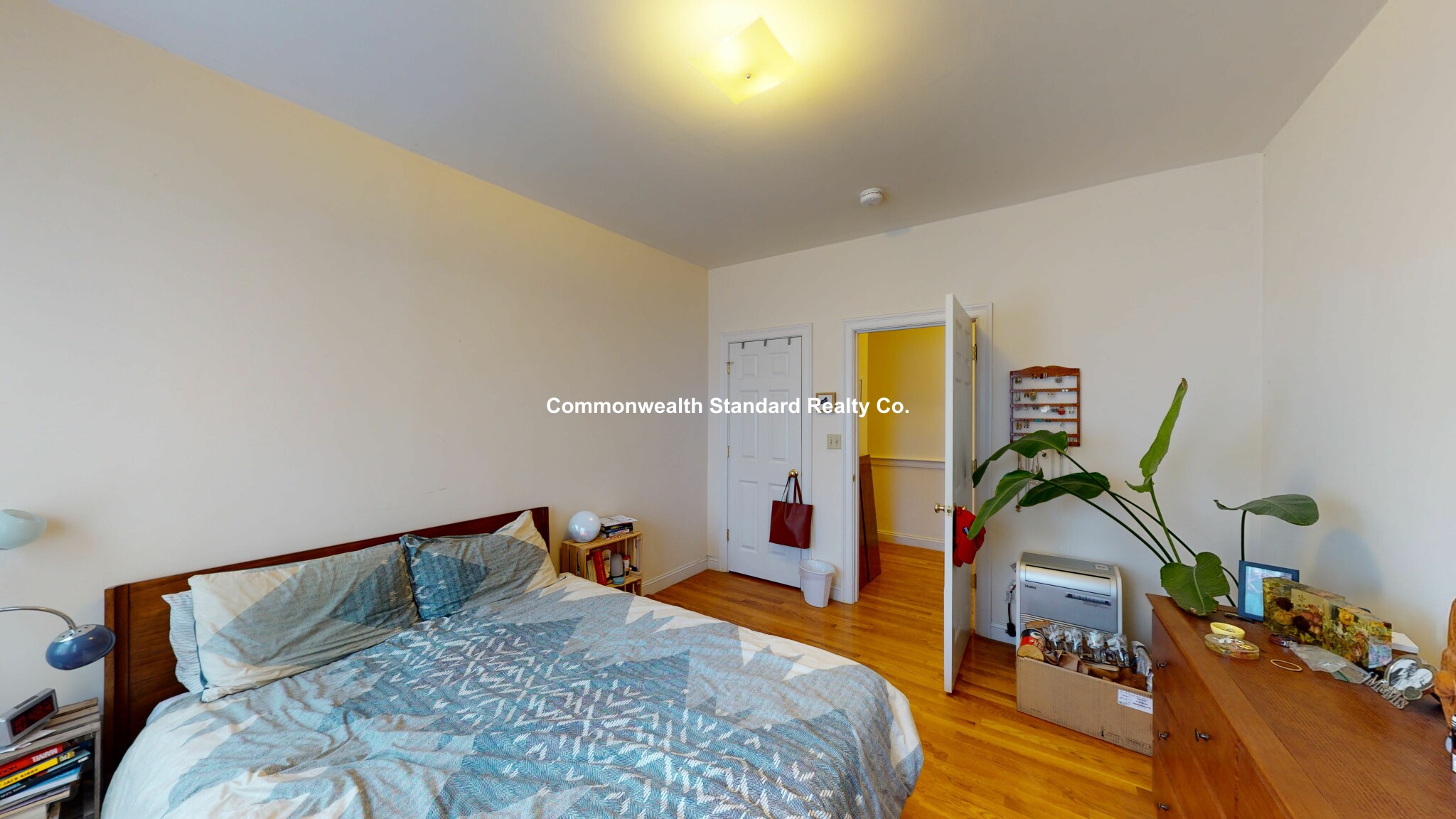 4 Park Vale Ave, Allston