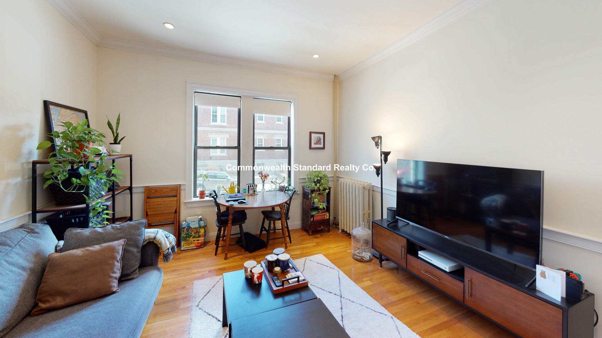 4 Park Vale Ave, Allston