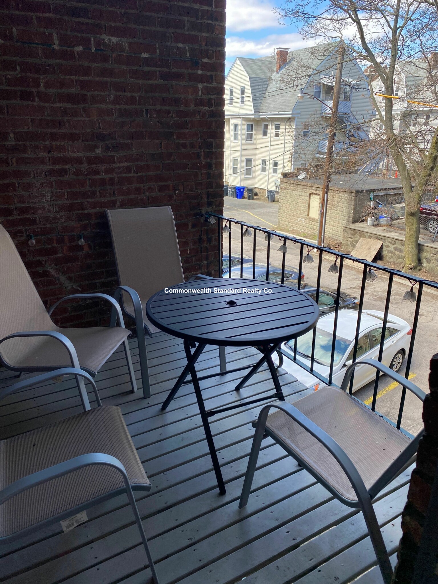 4 Park Vale Ave, Allston