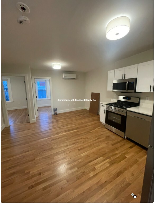 84 Emerson St, South Boston