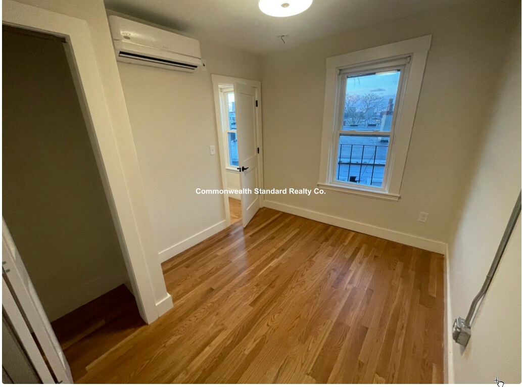 84 Emerson St, South Boston