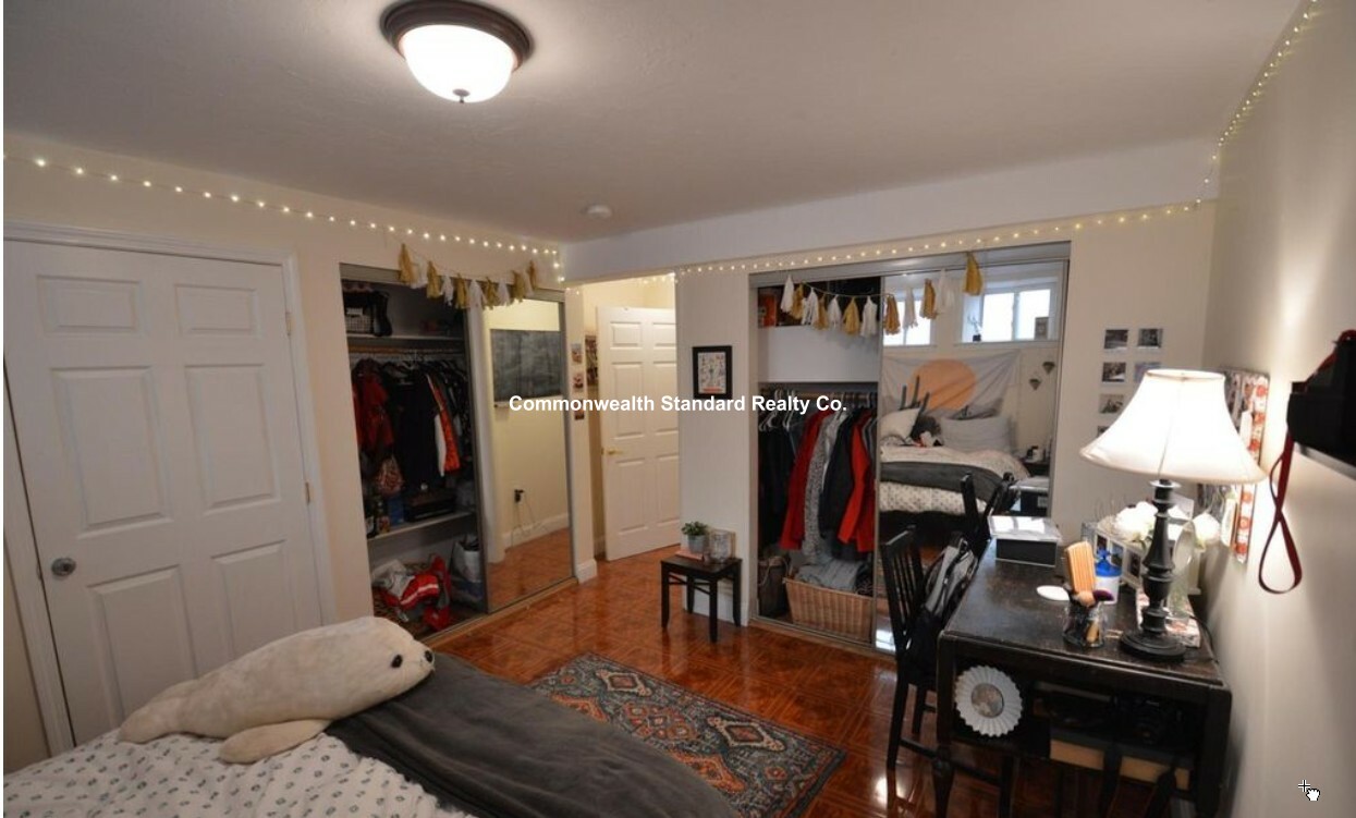 94 Pleasant St, Coolidge Corner