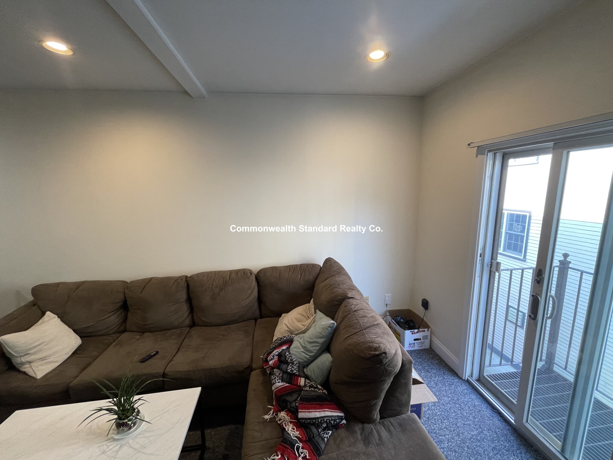 550 3rd St, South Boston