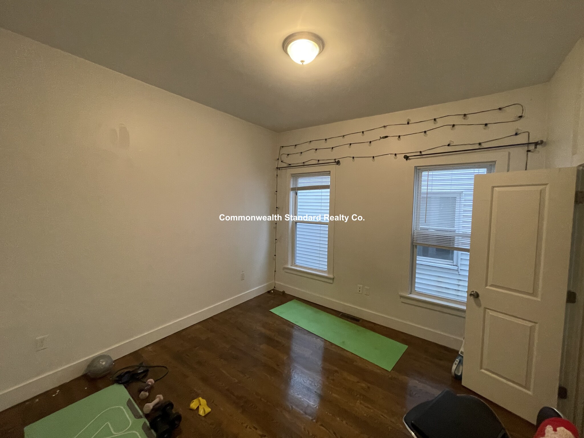 4 bed, 2 bath apartment for rent at 378 Windsor St Unit 1, Inman Square — photo 6 of 28