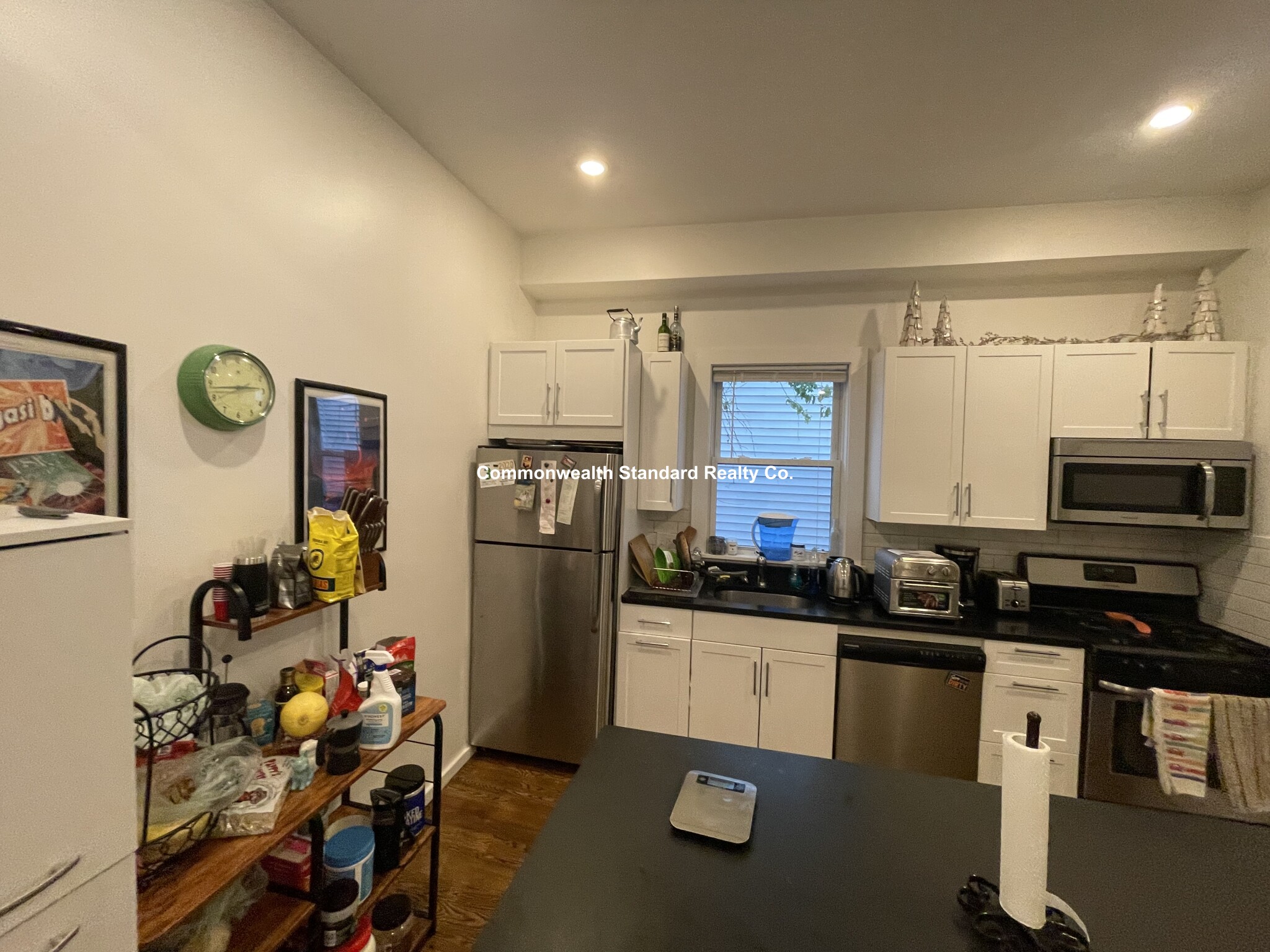 4 bed, 2 bath apartment for rent at 378 Windsor St Unit 1, Inman Square — photo 14 of 28