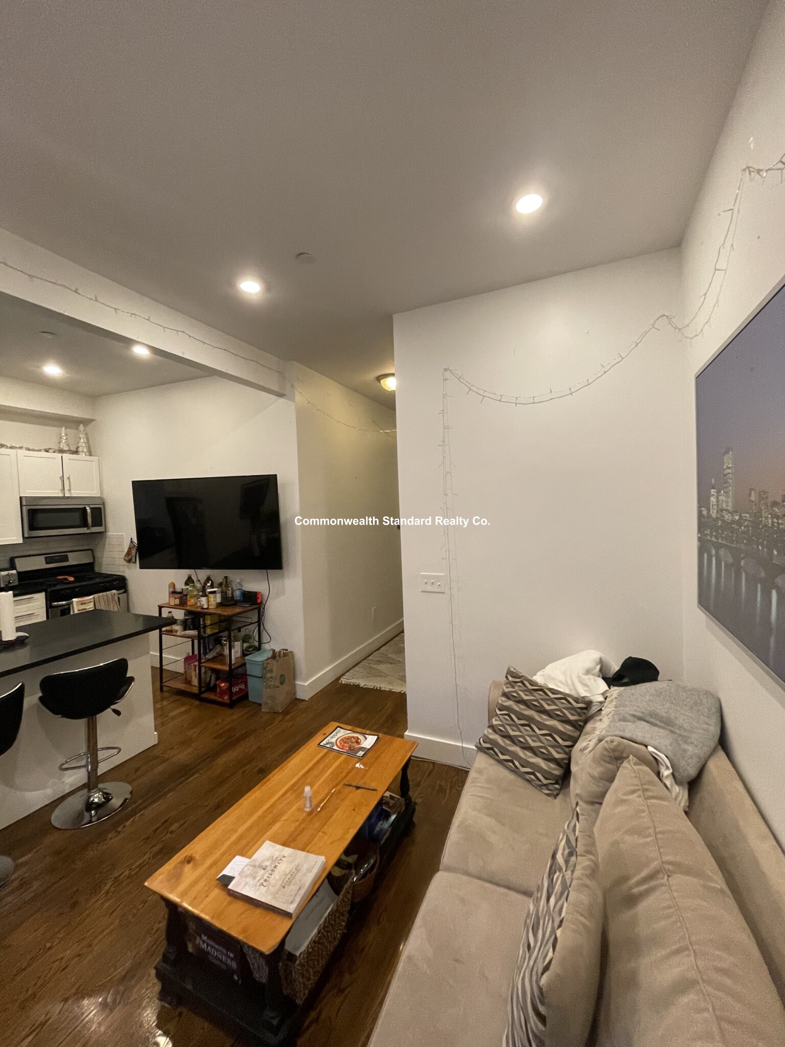 4 bed, 2 bath apartment for rent at 378 Windsor St Unit 1, Inman Square — photo 10 of 28