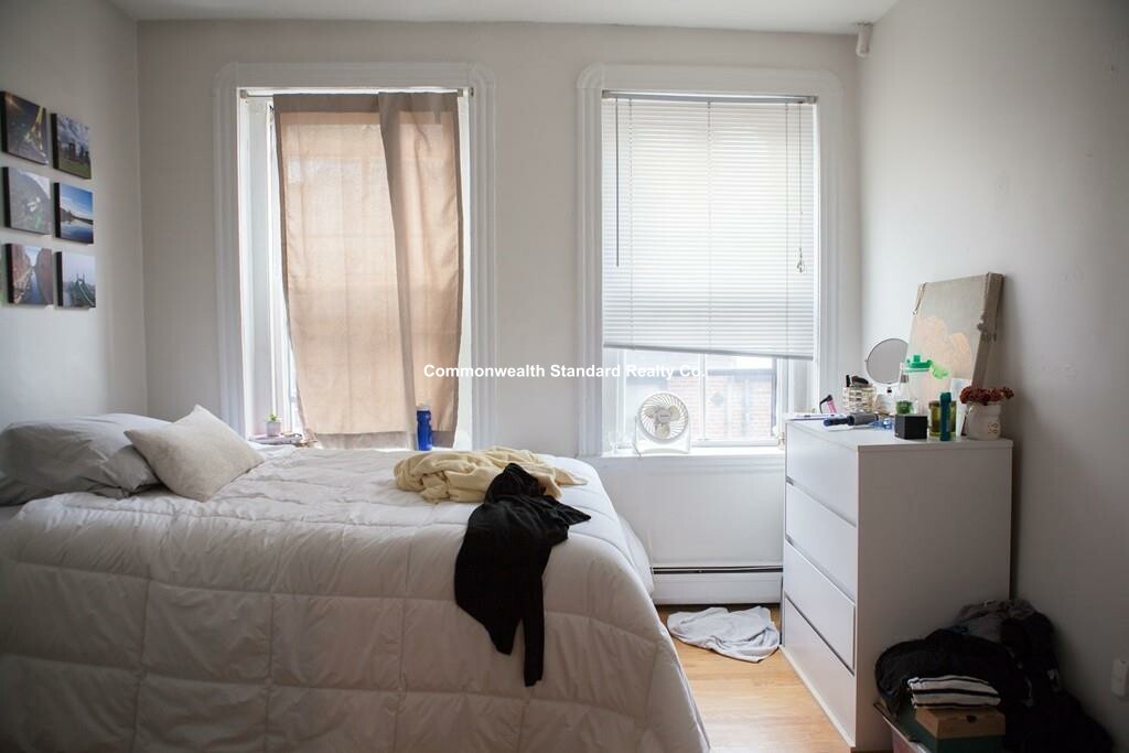 15 Irving St, Beacon Hill