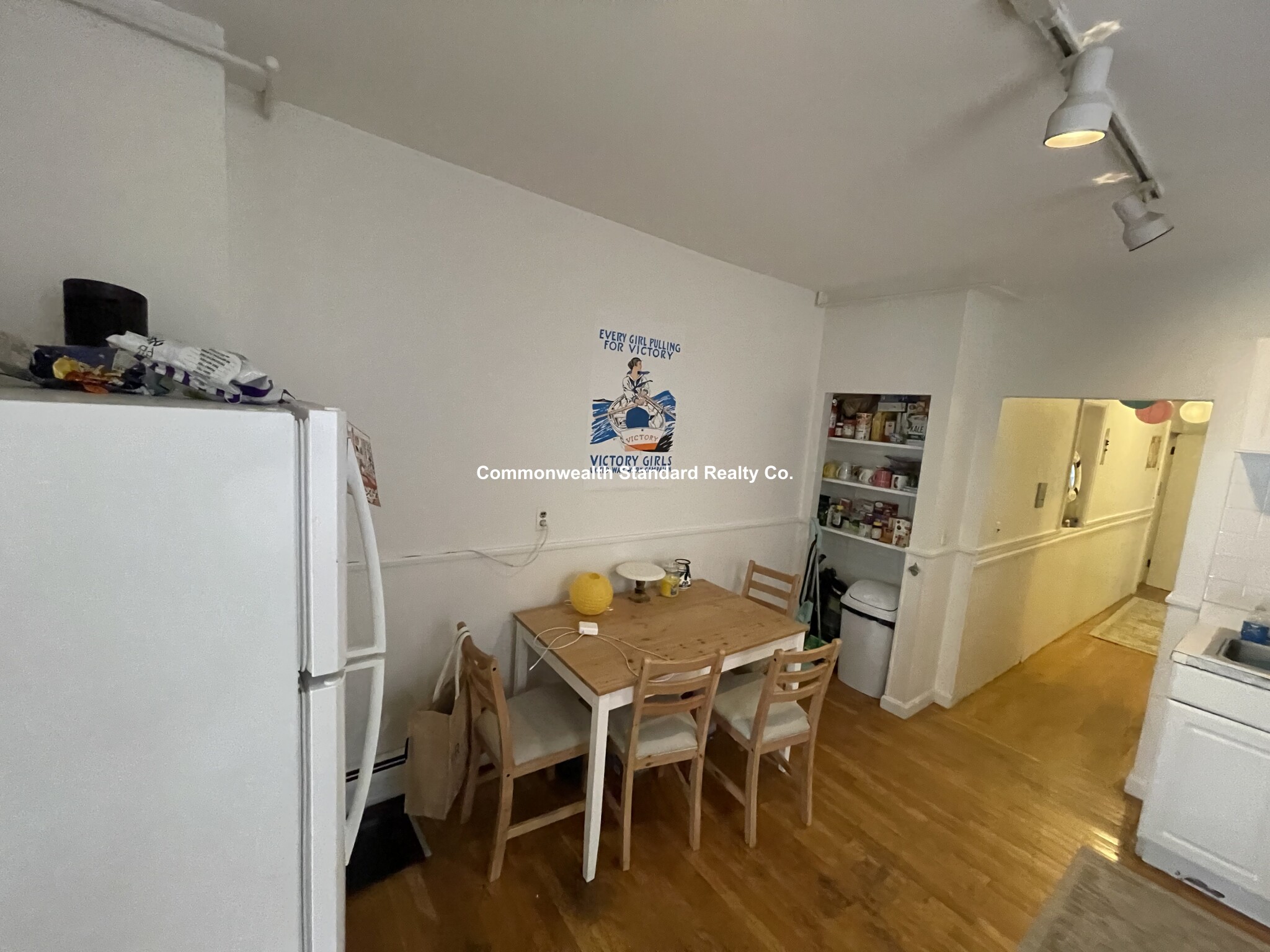 15 Irving St, Beacon Hill