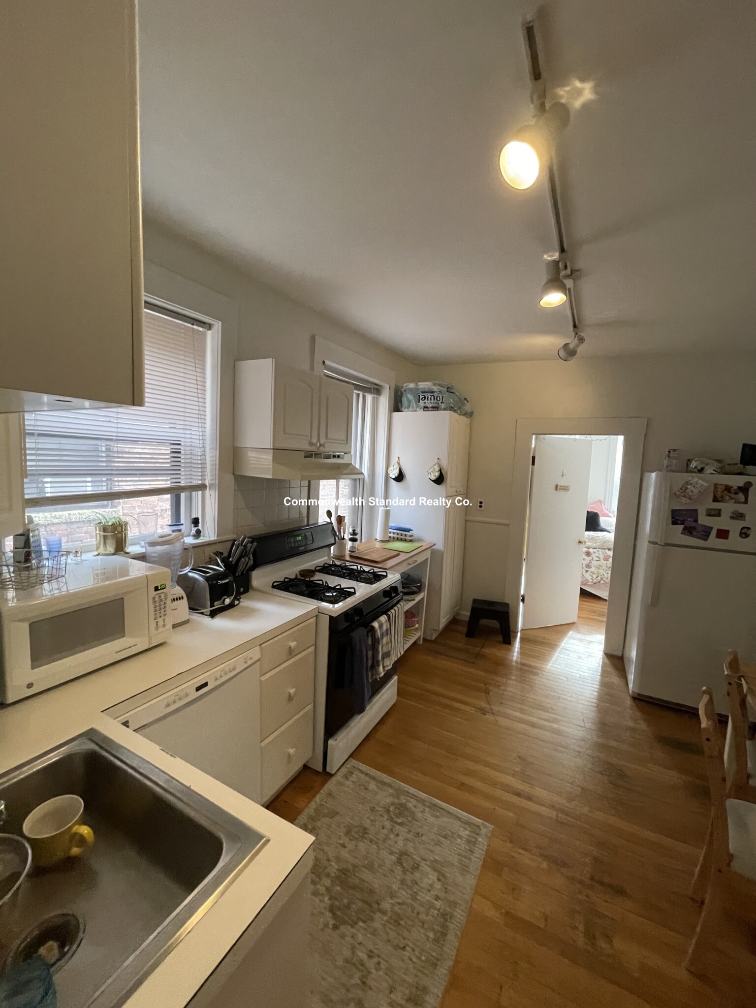 15 Irving St, Beacon Hill