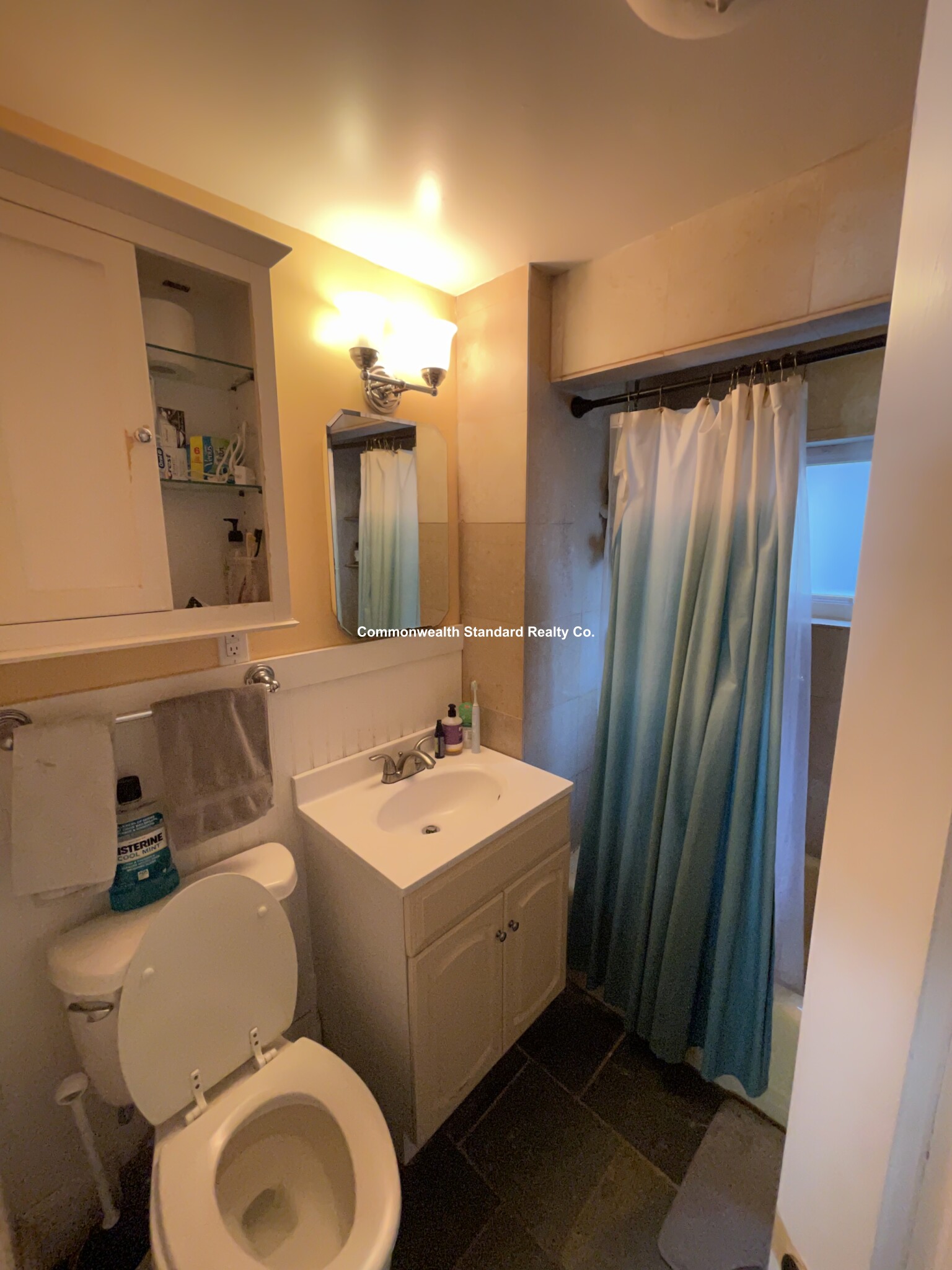 4 bed, 2 bath apartment for rent at 15 Bradbury St Unit B, Allston — photo 16 of 30