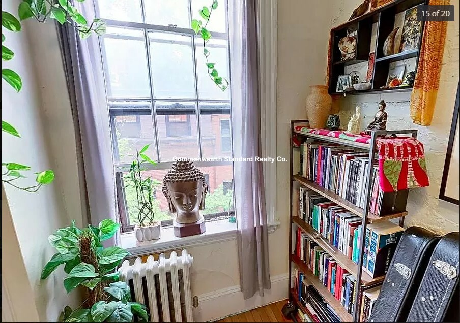 127 Myrtle St, Beacon Hill