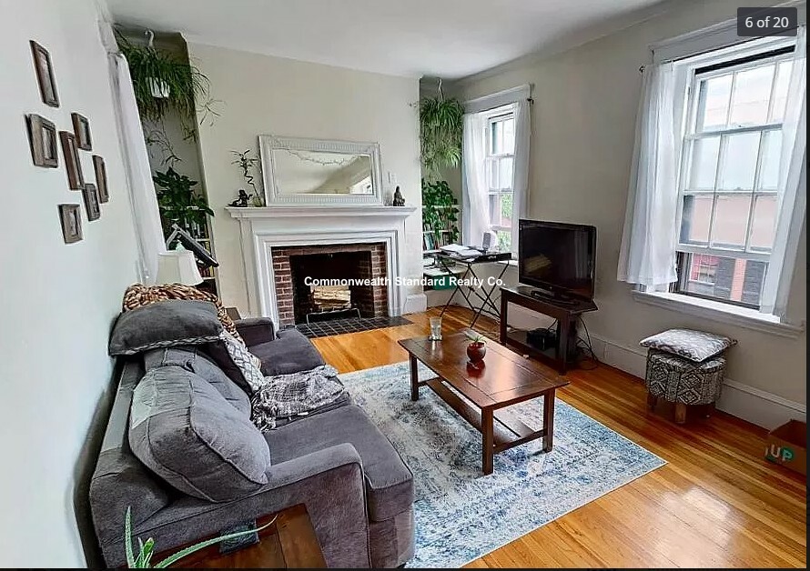 127 Myrtle St, Beacon Hill