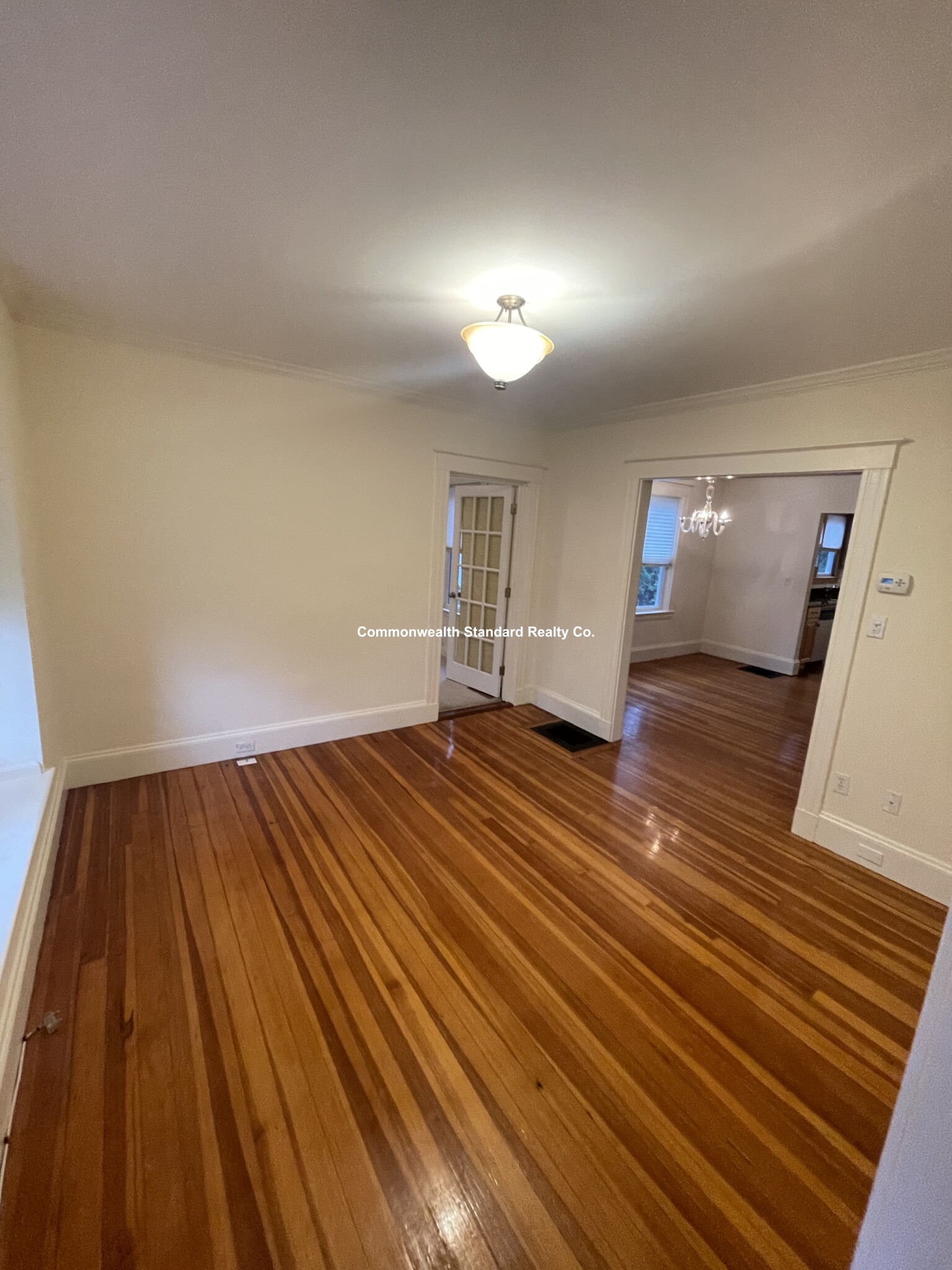 17 Hillside Rd, Newton Highlands