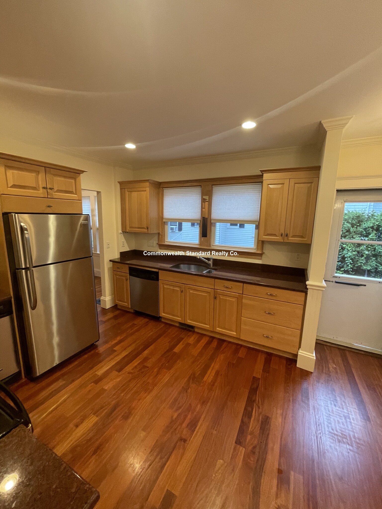 17 Hillside Rd, Newton Highlands