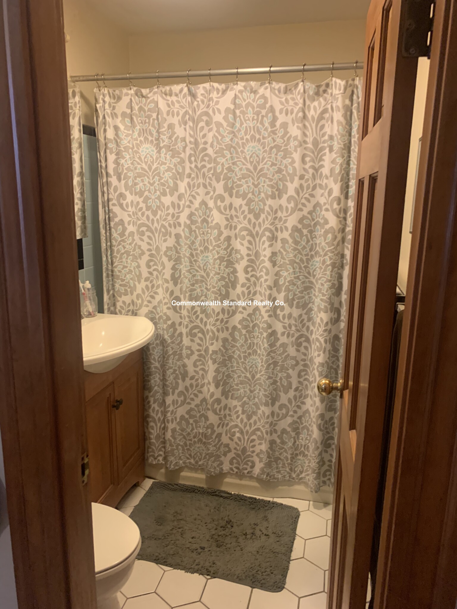 2 bed, 1 bath apartment for rent at 41 Garden St Unit 4, Beacon Hill